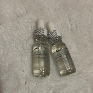 2 Count Shimmering Facial Oil - Clear